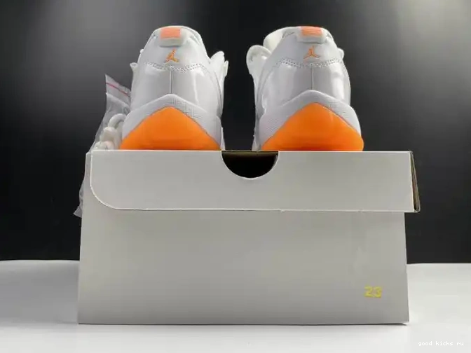 BRIGHT AIR LOW CITRUS RETRO AH7860-139 JORDAN 11 0509